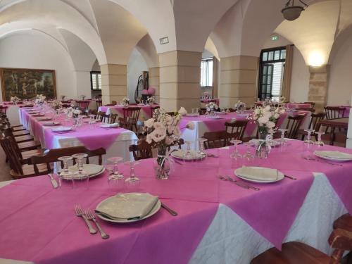 Restaurant, La Masseria Hotel Ristorante Centro Benessere in Minervino Di Lecce