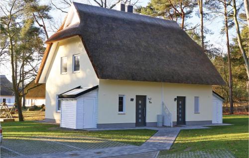 Reetdachhaus Moin-Moin in Garz, Deutschland