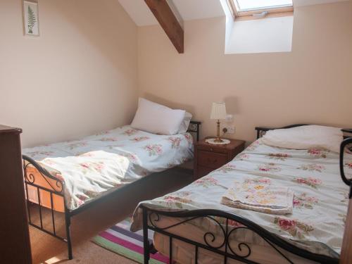 Frankaborough Farm Holiday Cottages - image 11