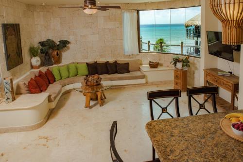 3-Bedroom Partial Seaview Penthouse