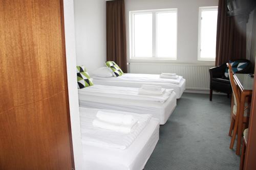 Comfort Triple Room with Shower