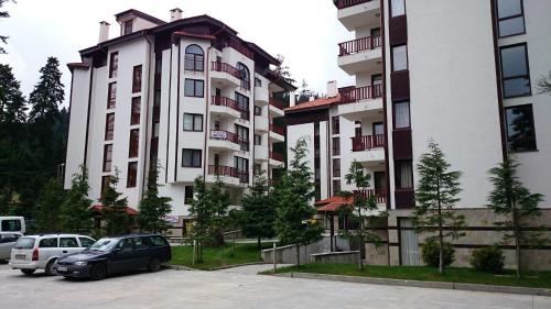 TES Flora Apartments