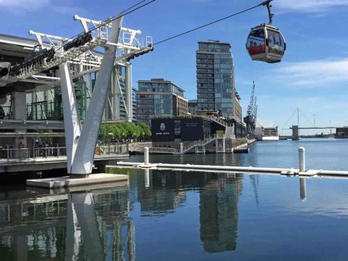 Central Serviced Apartment in Royal Docks