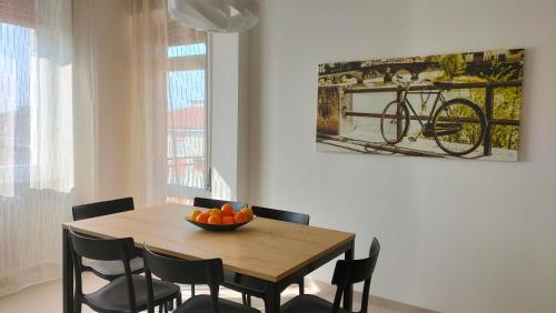 Civico40 Luminoso appartamento con balconi e garage privato, Verona (fotografie 8)