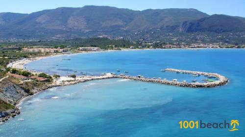 Agia Kiriaki Bungalows