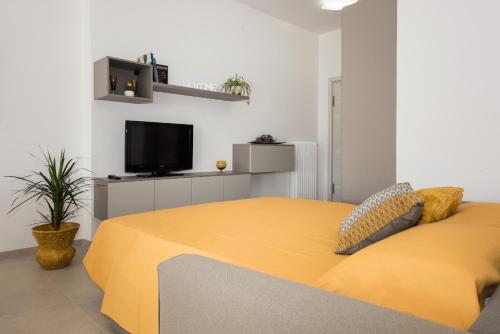 Two-Bedroom Apartment image 3