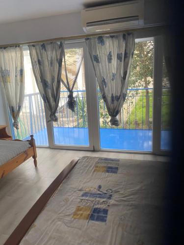  Marias rooms,CHANTZARA SPYROPOULOS,apart 41sq m garden view ,heart city in Igoumenitsa