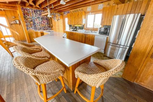 Erie Street Retreat in Ocean Bay Park, USA
