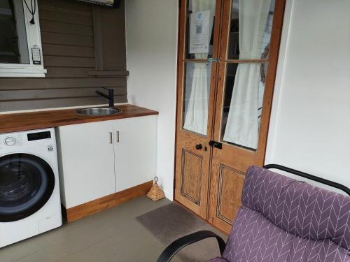 Corner Cottage Rear Studio - Attached - Geneva in Kyogle in Geneva