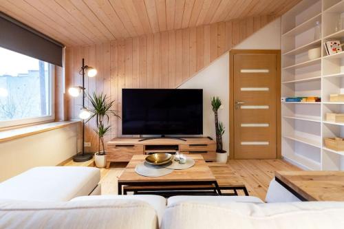 Luxury apartment in Gedimino av. 5
