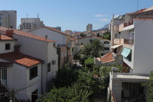 Apartments with parking space Makarska - 20700 - image 5
