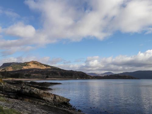 Ferry Cottage - Balmacara