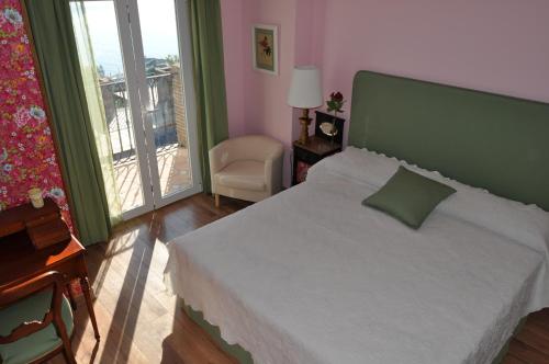 Junior Suite with Terrace image 7