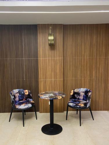 Hotel Sivas Regency in Thenis