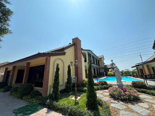 Cottage Pine Rayong Resort & Cafe near Ban Khai School