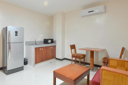 Konyha, Royal Suites Condotel in Kalibo