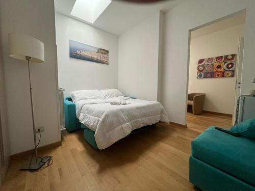 Two Bedroom King Suite with Spa Bath image 4