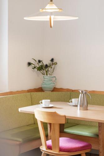 Hotel Zum Weissen Stein - image 6