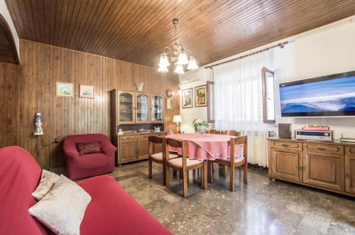 Holiday home Villa Spilla - image 10