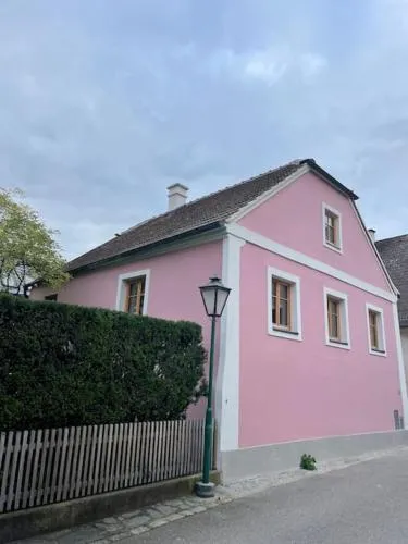 Altes Winzerhaus in der Wachau - neu renoviertes Haus mit Terrasse in Dürnstein, Österreich
