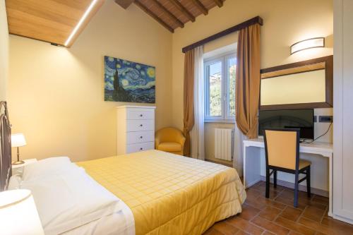 Beautiful villa with private lawn, pool and luxury SPA by VacaVilla Beautiful villa with private lawn, pool and luxury SPA by VacaVilla
