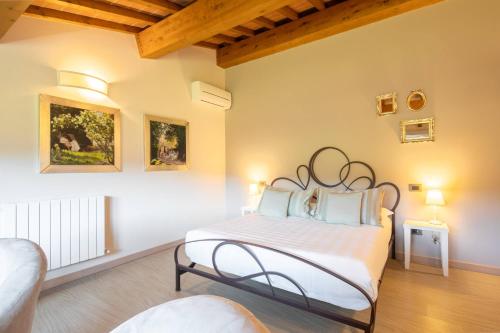 Beautiful villa with private lawn, pool and luxury SPA by VacaVilla Beautiful villa with private lawn, pool and luxury SPA by VacaVilla