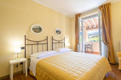 Beautiful villa with private lawn, pool and luxury SPA by VacaVilla Beautiful villa with private lawn, pool and luxury SPA by VacaVilla