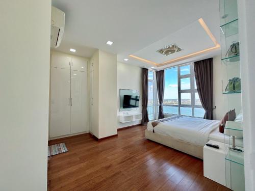 Infinity 28 Condominium