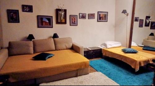 Charming vintage apartment Piata Sfatului photo