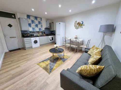 16A Ground floor setup for your most amazing relaxed stay Free Parking Free Fast WiFi gîte à louer Morley