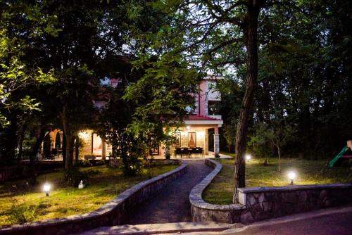 A szálláshely kívülről, Villa Monako 2000 in Sluzanj