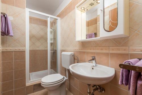 Guest House Eda - image 9
