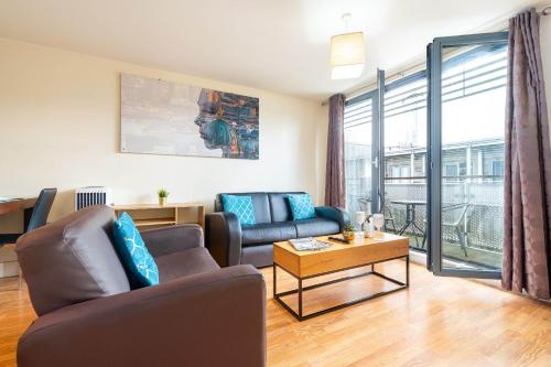 Picture of Haus Apartments Central 2 Bed With Parking & Balcony