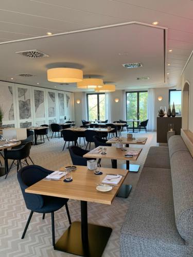 餐廳, 楚姆巴德酒店 (Gasthof zum Bad) in 朗格瑙