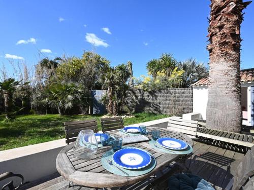 Maison Familiale Calme avec Jardin et Terrasse Plein Sud - Les Portes-en-Ré - FR-1-434-103 (Maison Familiale Calme avec Jardin et Terrasse Plein Sud - Les Portes-en-Re - FR-1-434-103) in Les Portes-en-Re