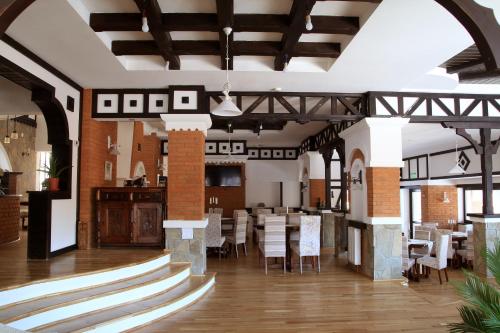 Restoran, Conacul Bratescu in Bran