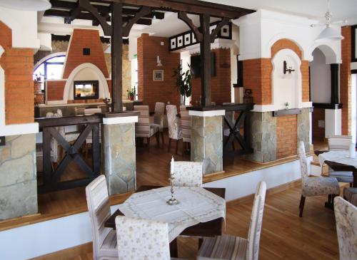 Restoran, Conacul Bratescu in Bran