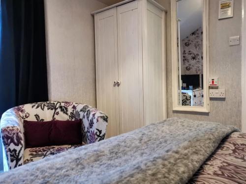 Brooklands Guest House - image 6
