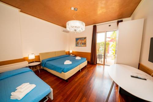 Albatros Hotel - image 9