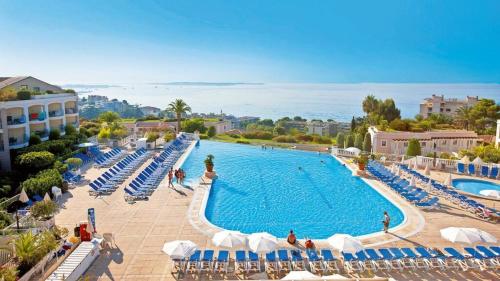 Beautiful Garden Apartment Côte d'Azur
