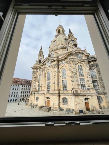 Modernes Apartment mit Blick zur Frauenkirche, Drážďany