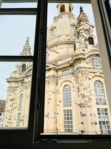 Modernes Apartment mit Blick zur Frauenkirche, Drážďany (fotografie 6)
