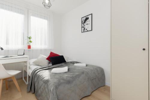 Spacious Apartment Suwalska Targówek by Noclegi Renters
