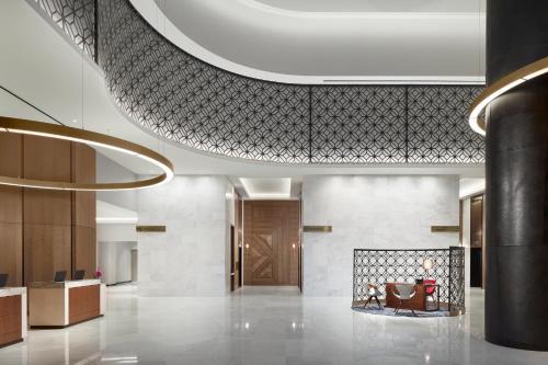 บริการและสิ่งอำนวยความสะดวก, Loews Coral Gables Hotel near มิราเคิล ไมล์