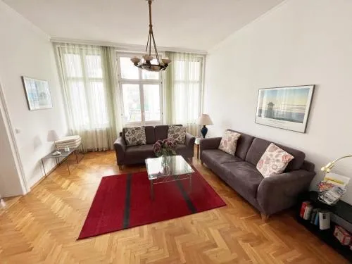 Villa Franz Josef in Neuhof, Deutschland