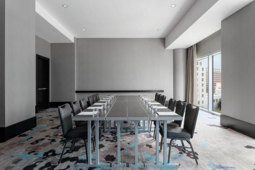 Loews Atlanta Hotel - image 12