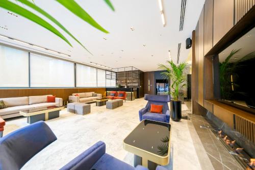 Shared lounge/TV area, The Kailyn Hotels&Suites Atasehir in Umraniye
