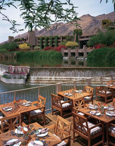 Loews Ventana Canyon Resort