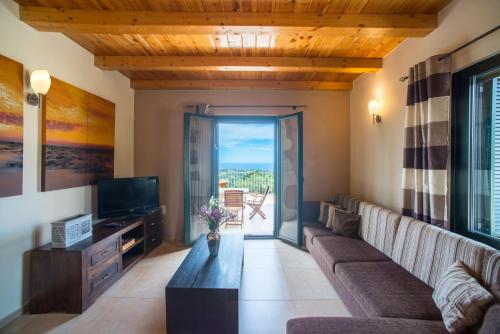 Villa Cretan View with Heated Swimming Pool