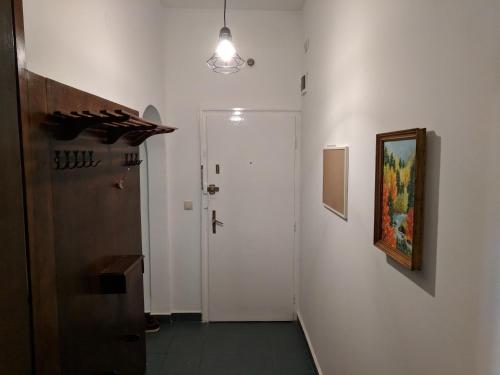 Convenient New Apartment Near Metro Station by Flat Mаnager, Sofia (Foto 8)